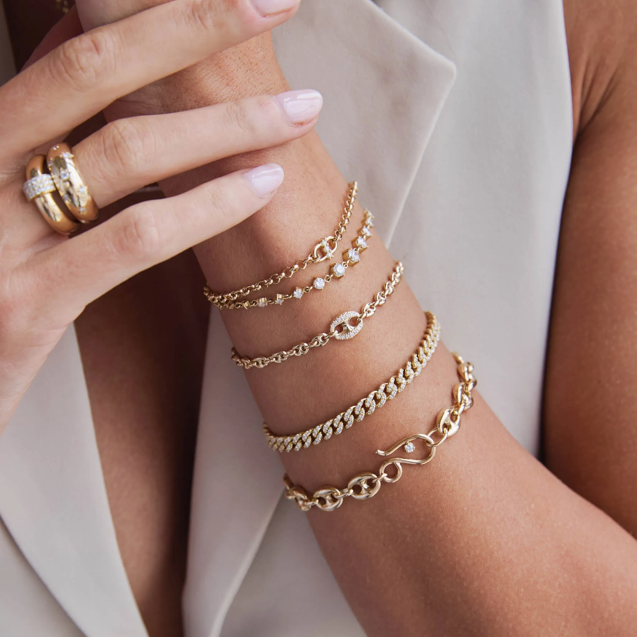 14k Full Pavé Diamond Medium Curb Chain Bracelet