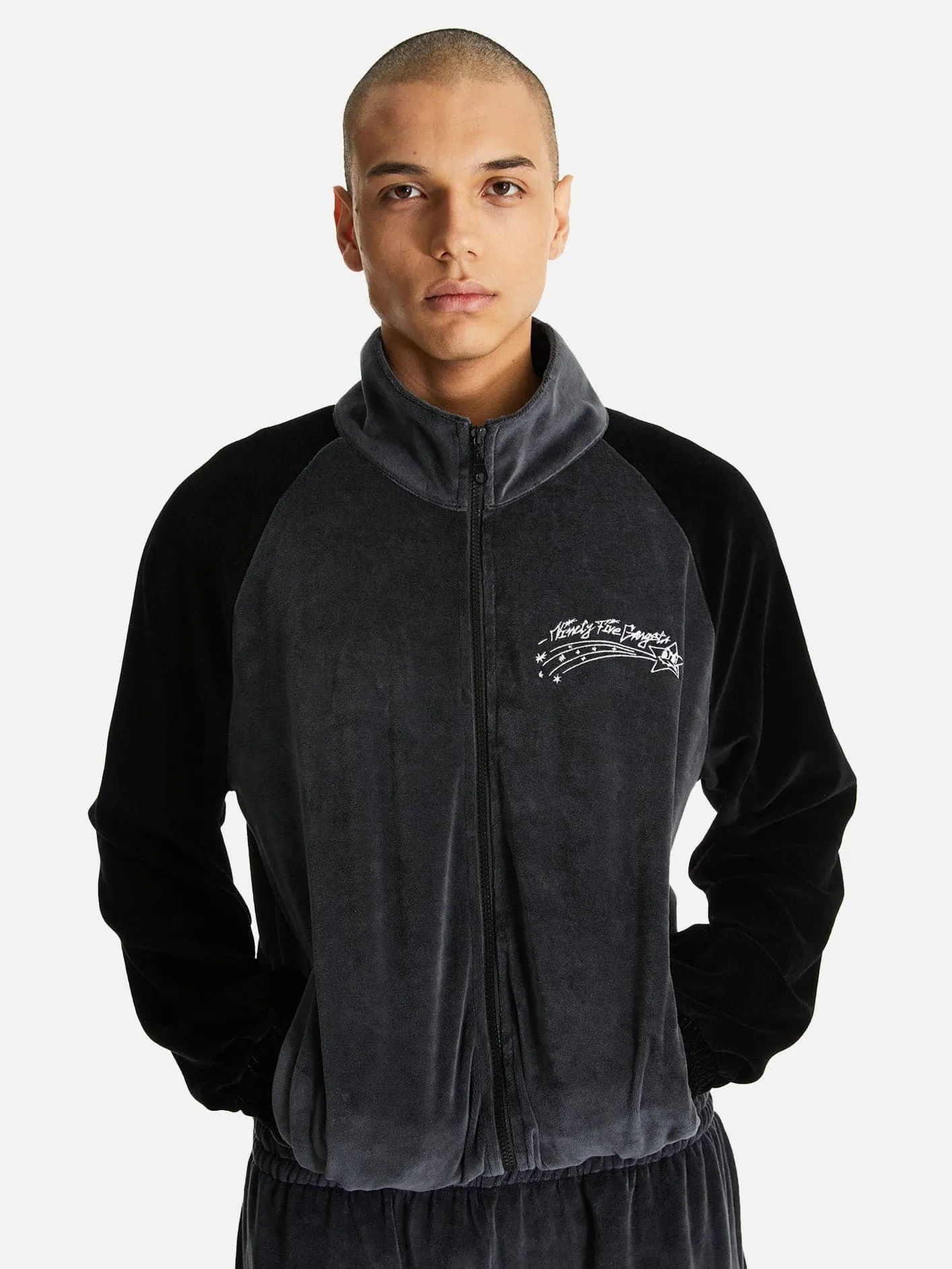 95G Velvet Zip Up - Black