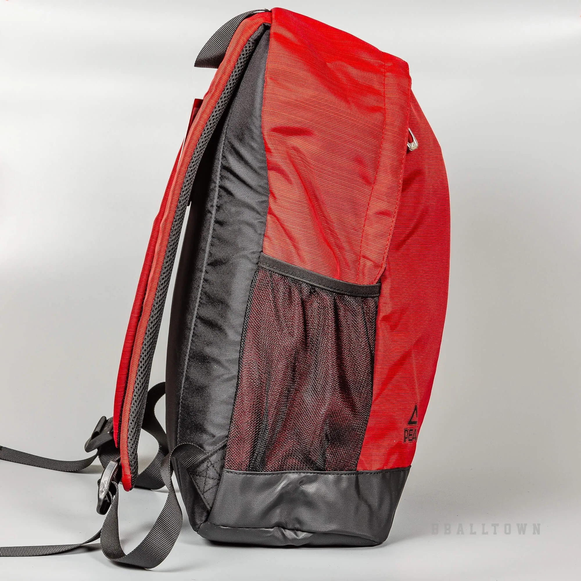 Batoh Peak Monster Series Basketball Backpack červený