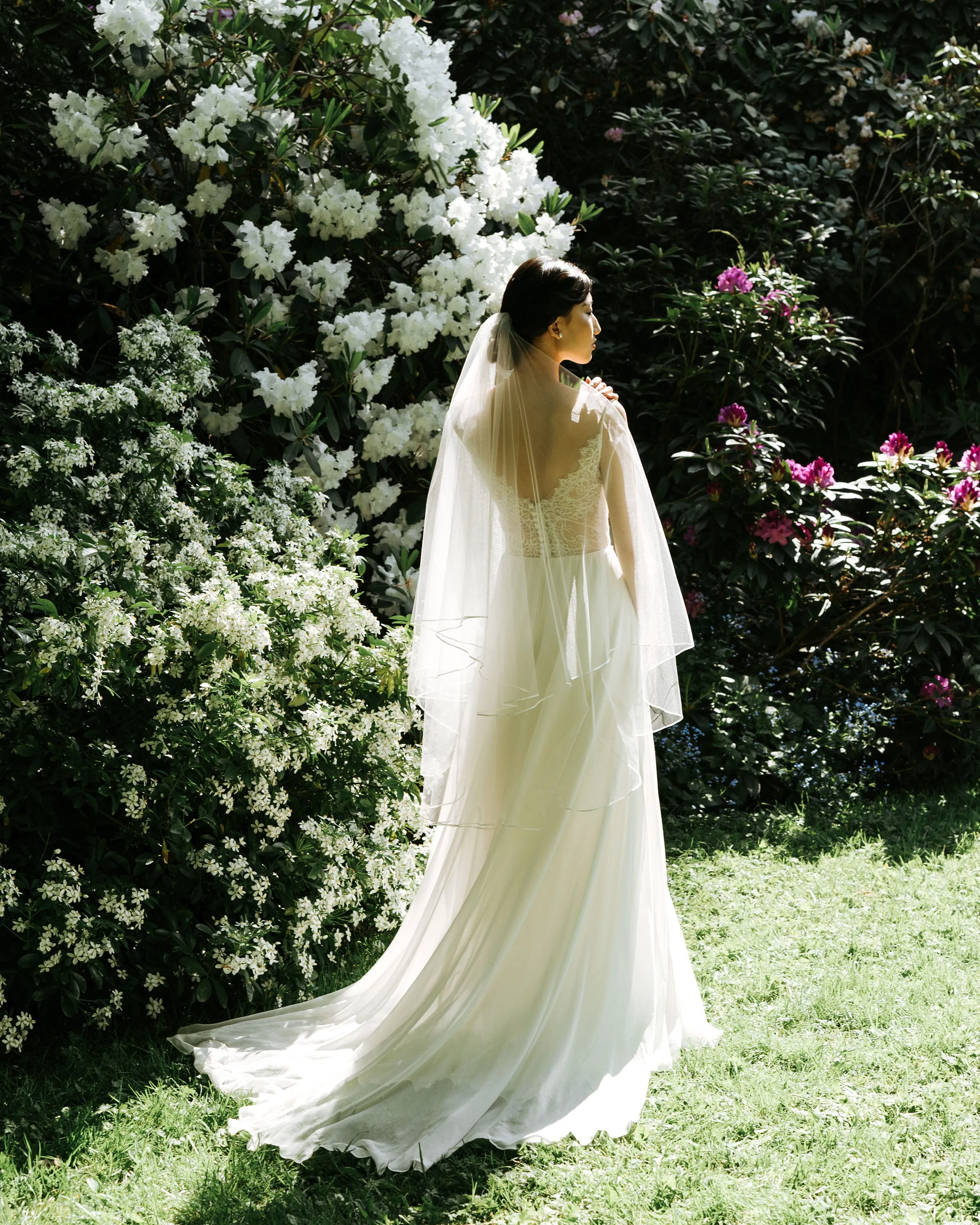 Calla Ribbon Fingertip Veil