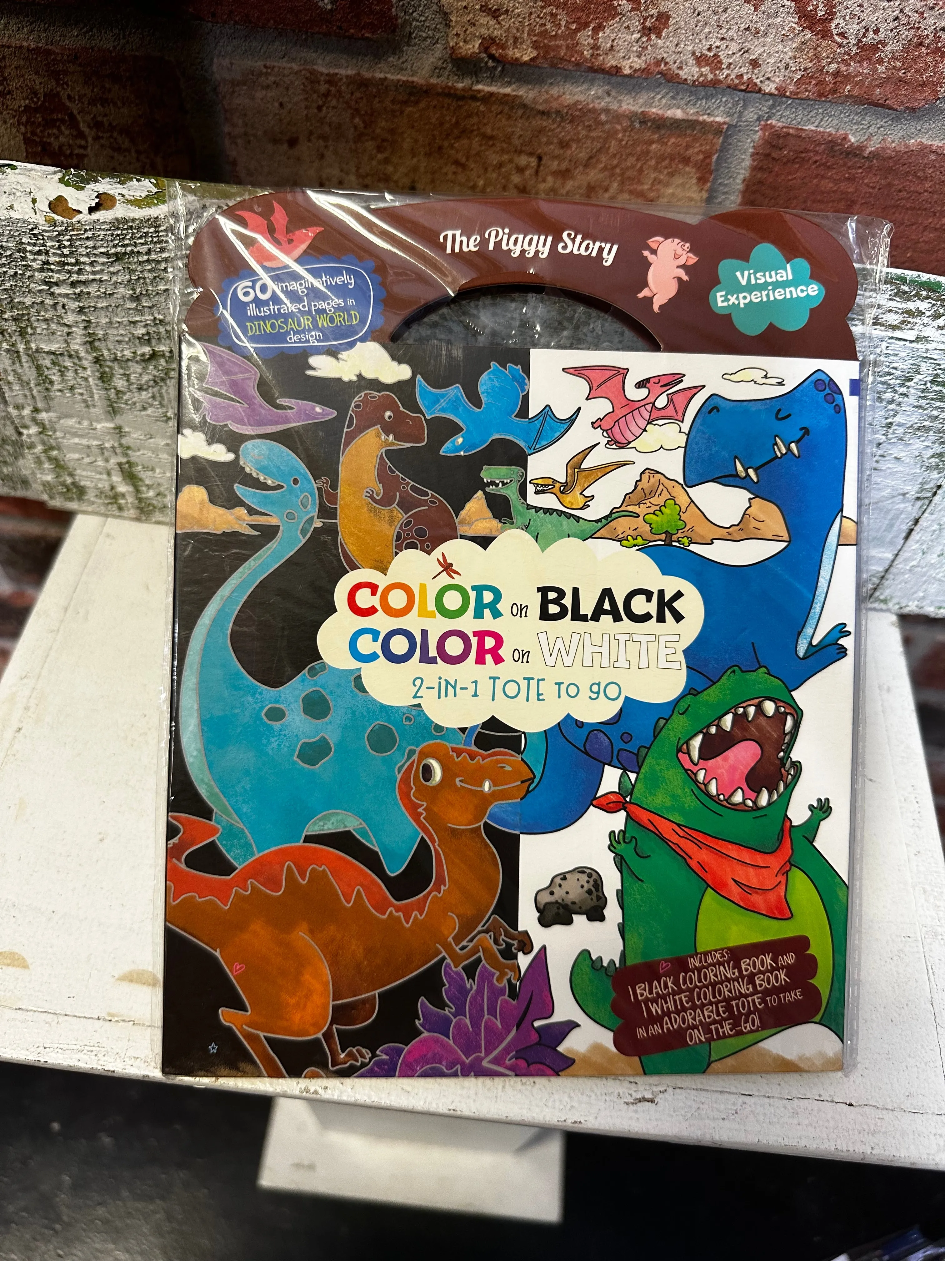 Color on White: Color on Black 2-n-1 Activity Tote