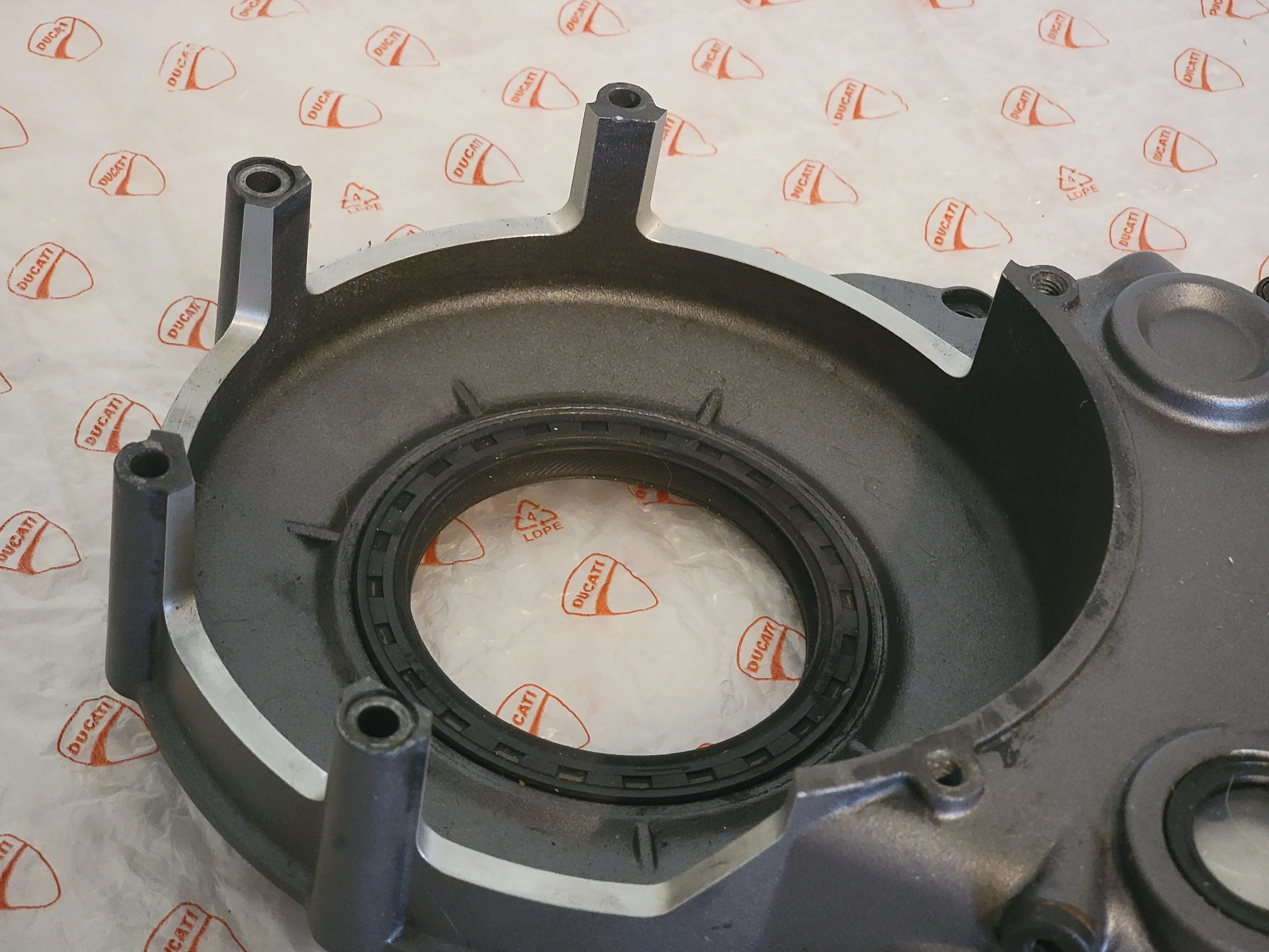 Corse Vented Clutch Case Housing