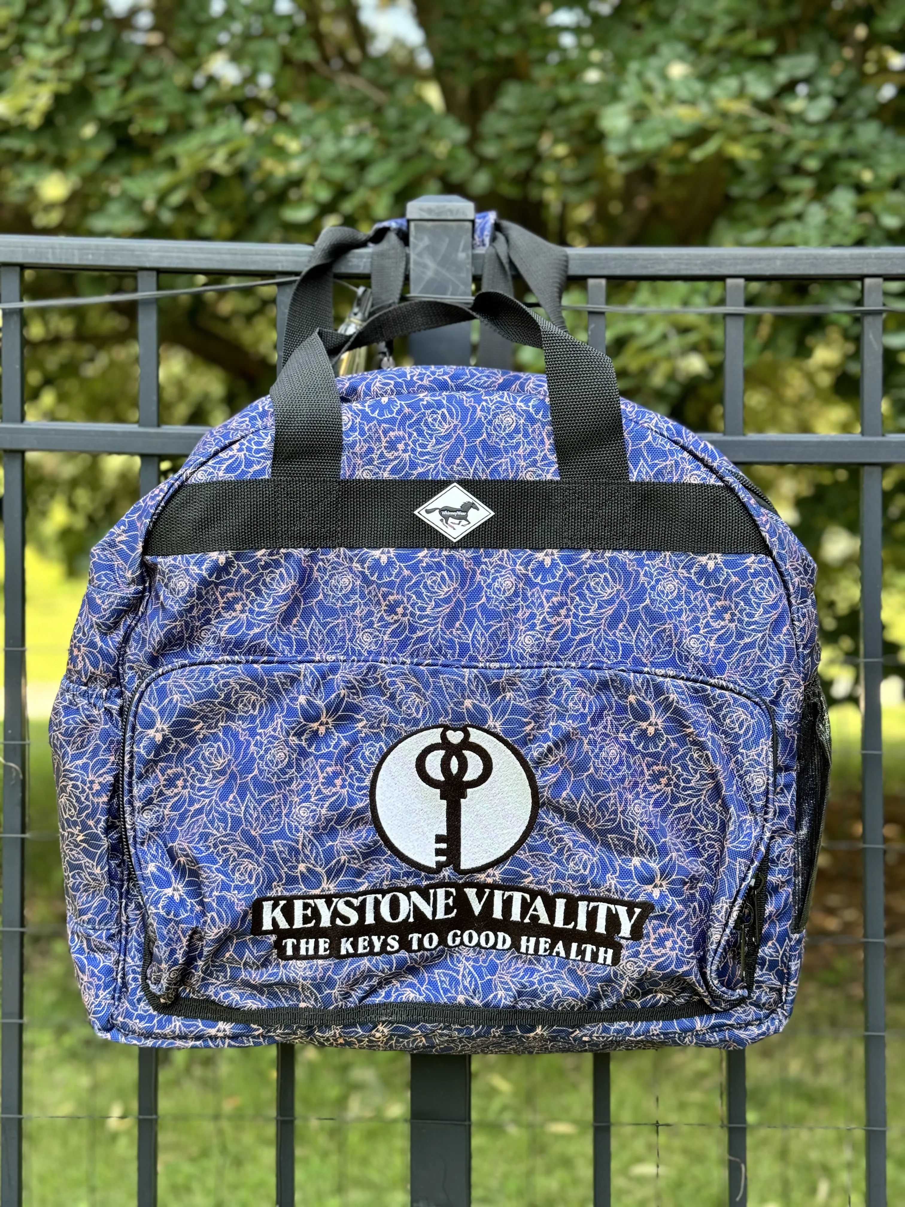 CUSTOM WhinneyOrganizer Bag: Round Style