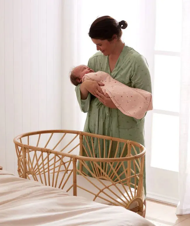 ergoPouch Cocoon Swaddle Bag 0.2 TOG - Daisies