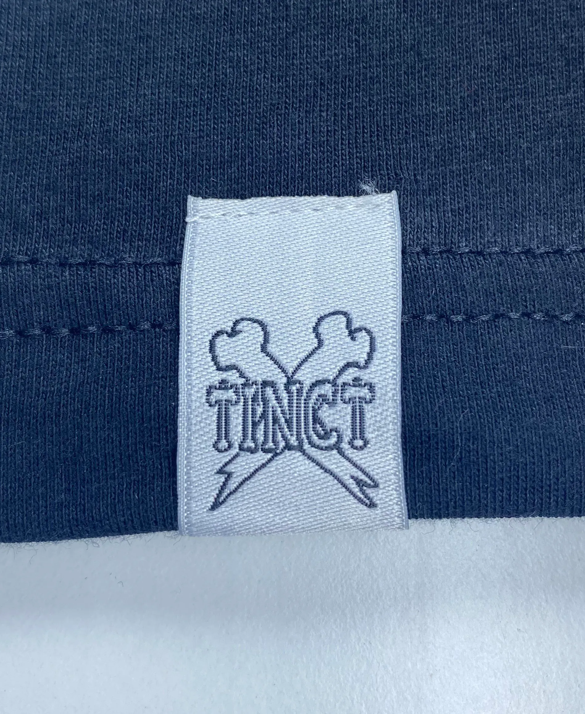 Extinct Syntac Zip Up