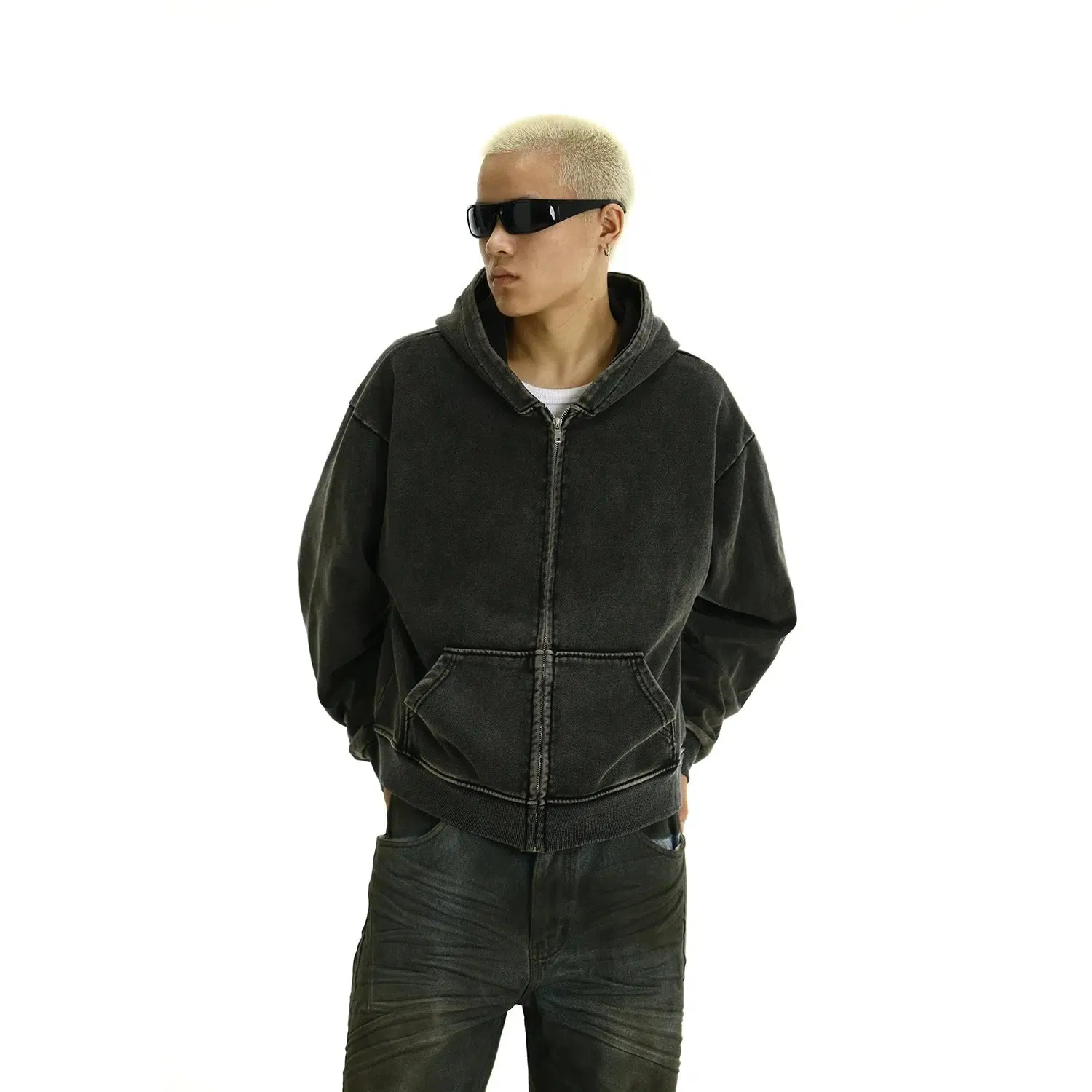 Front Pockets Zip-up Hoodie