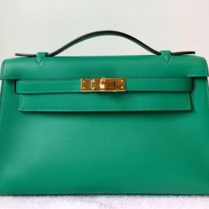 Hermès Kelly Pochette Vert Vertigo Swift Gold Hardware GHW
