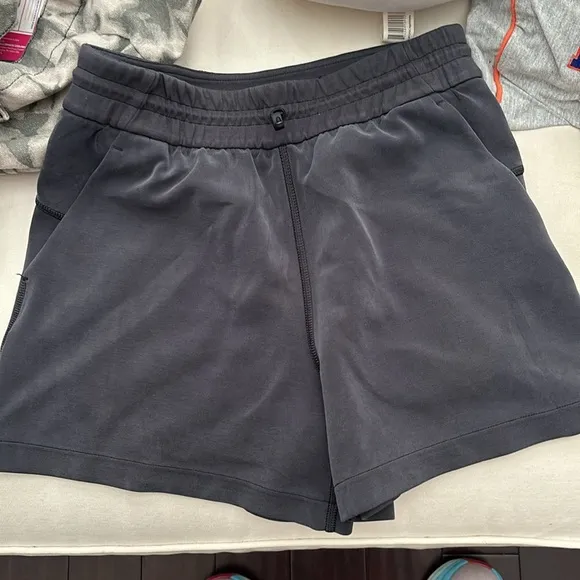 Lululemon Softstreme Shorts 4