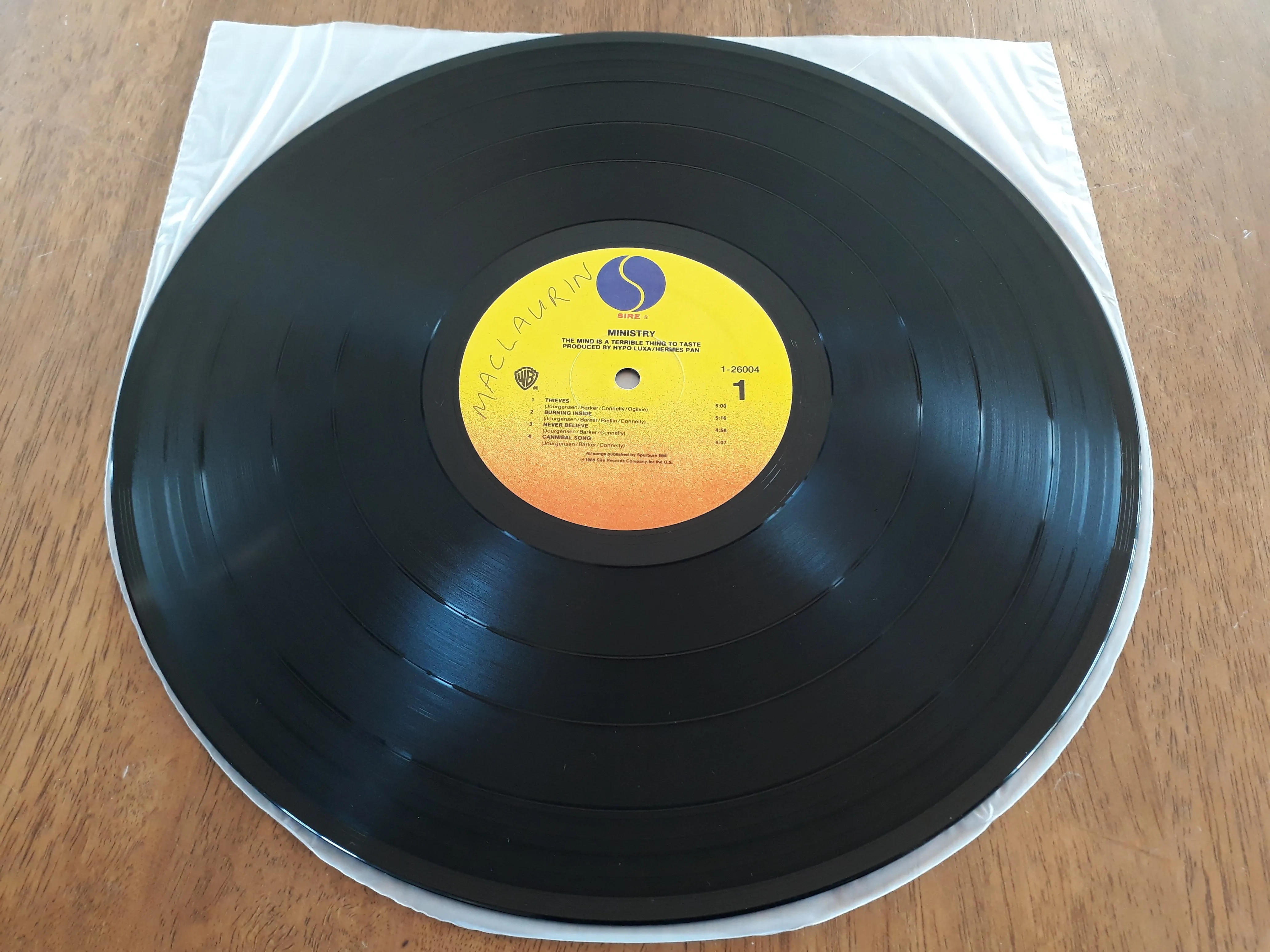 MINISTRY - The Mind Is A Terrible Thing To Taste VINYL (Orig. 1st US Pressing) [2ND HAND]
