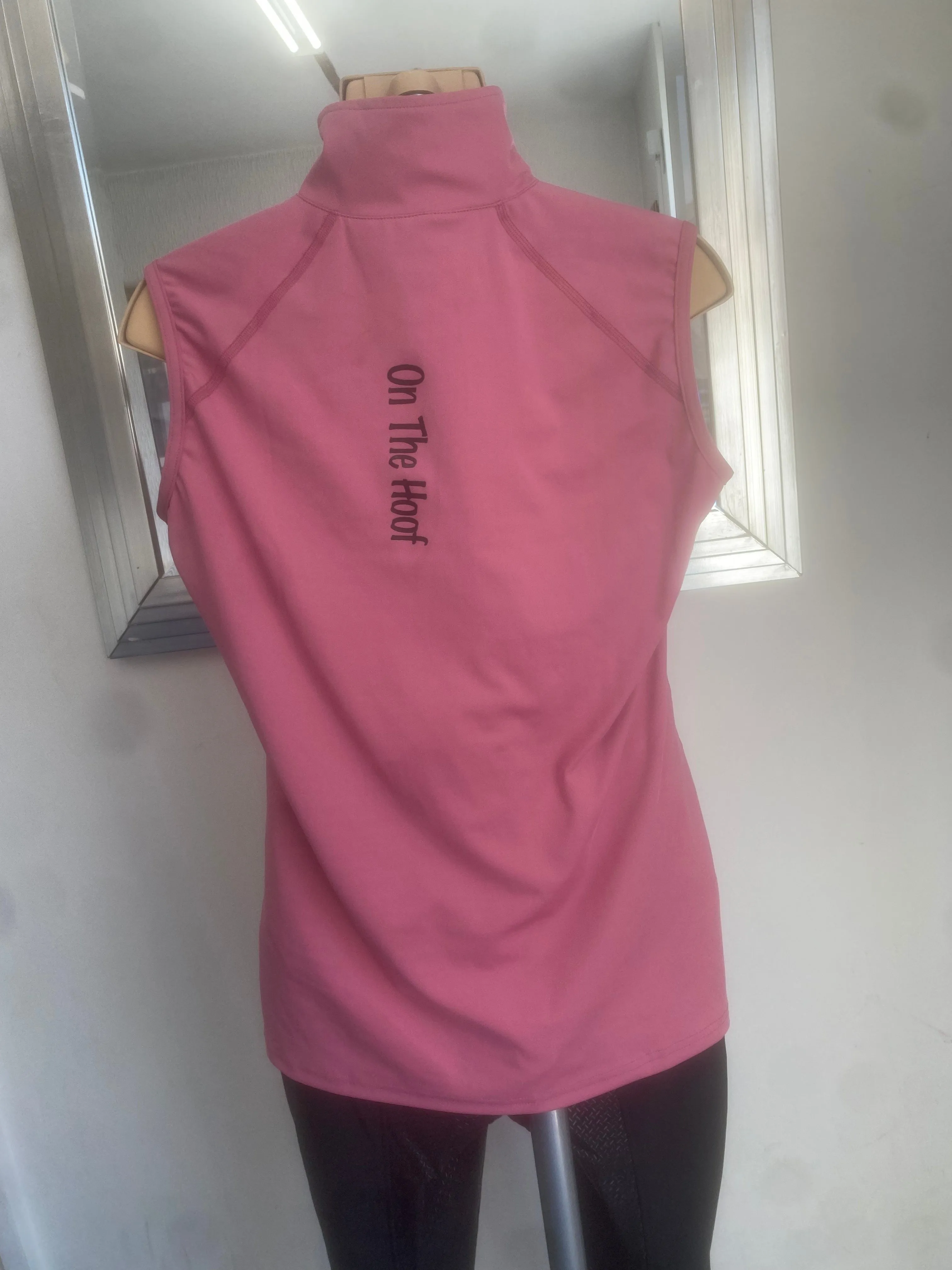 New on the hoof sleeveless base layer FREE POSTAGE❤️