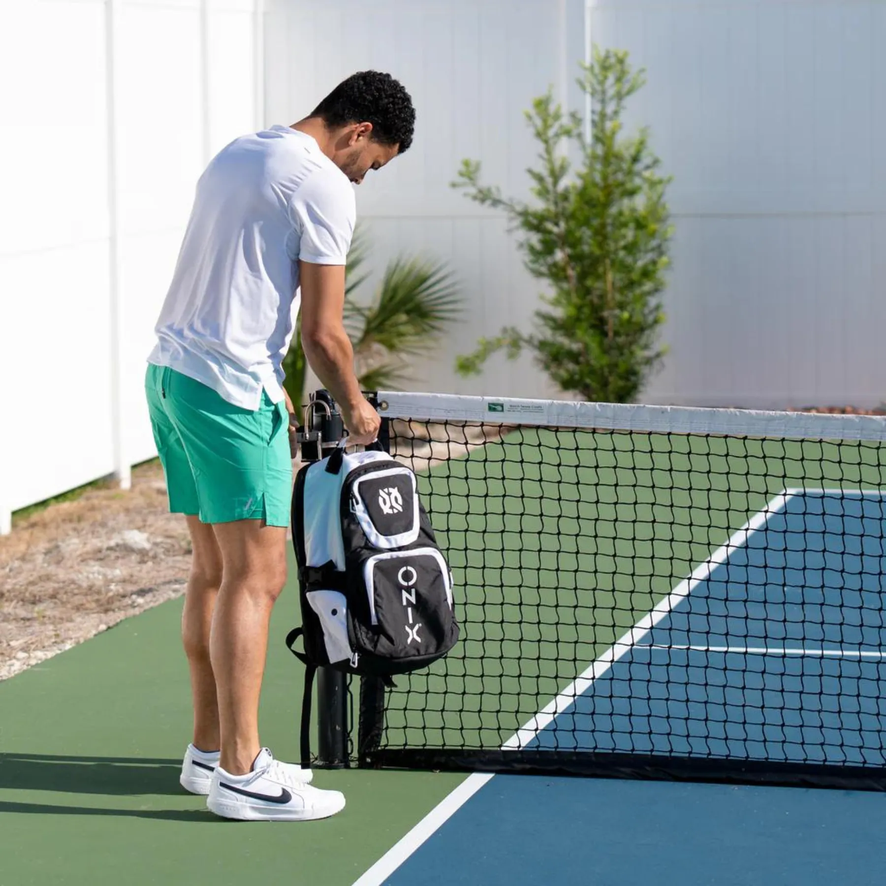 Onix Pro Team Backpack - White/Black