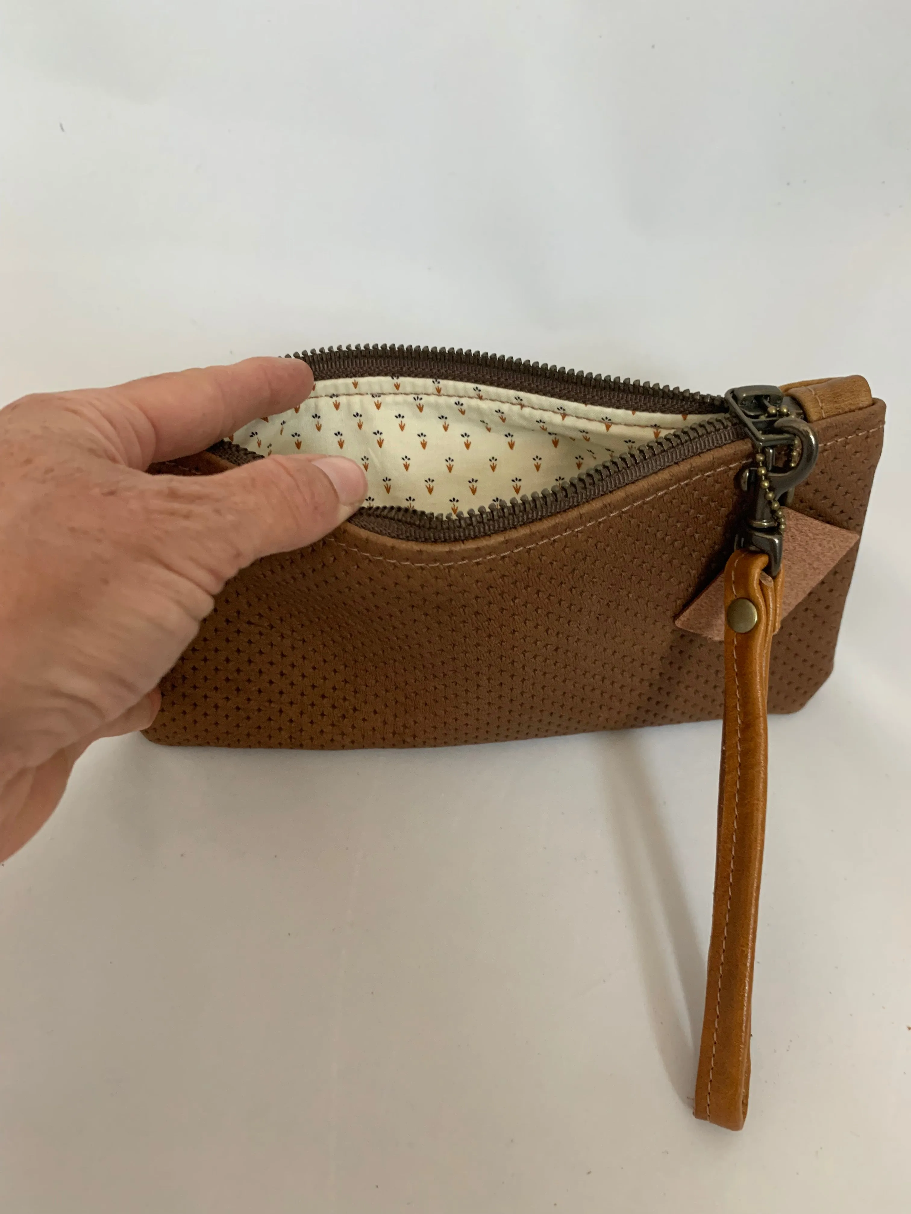 Perforated and Camel Molly