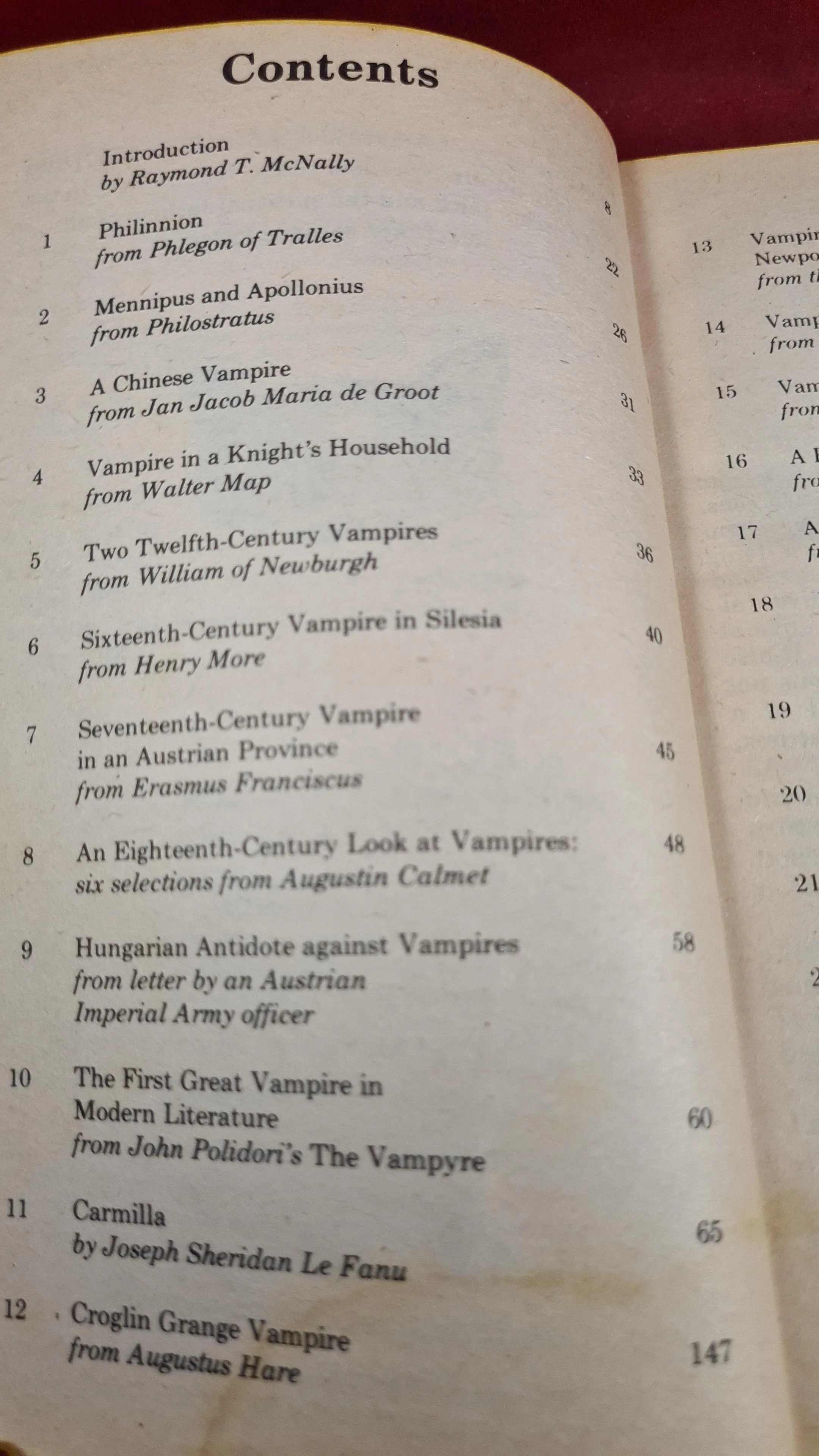 Raymond T McNally - A Clutch of Vampires, Warner, 1975, First Paperbacks Edition