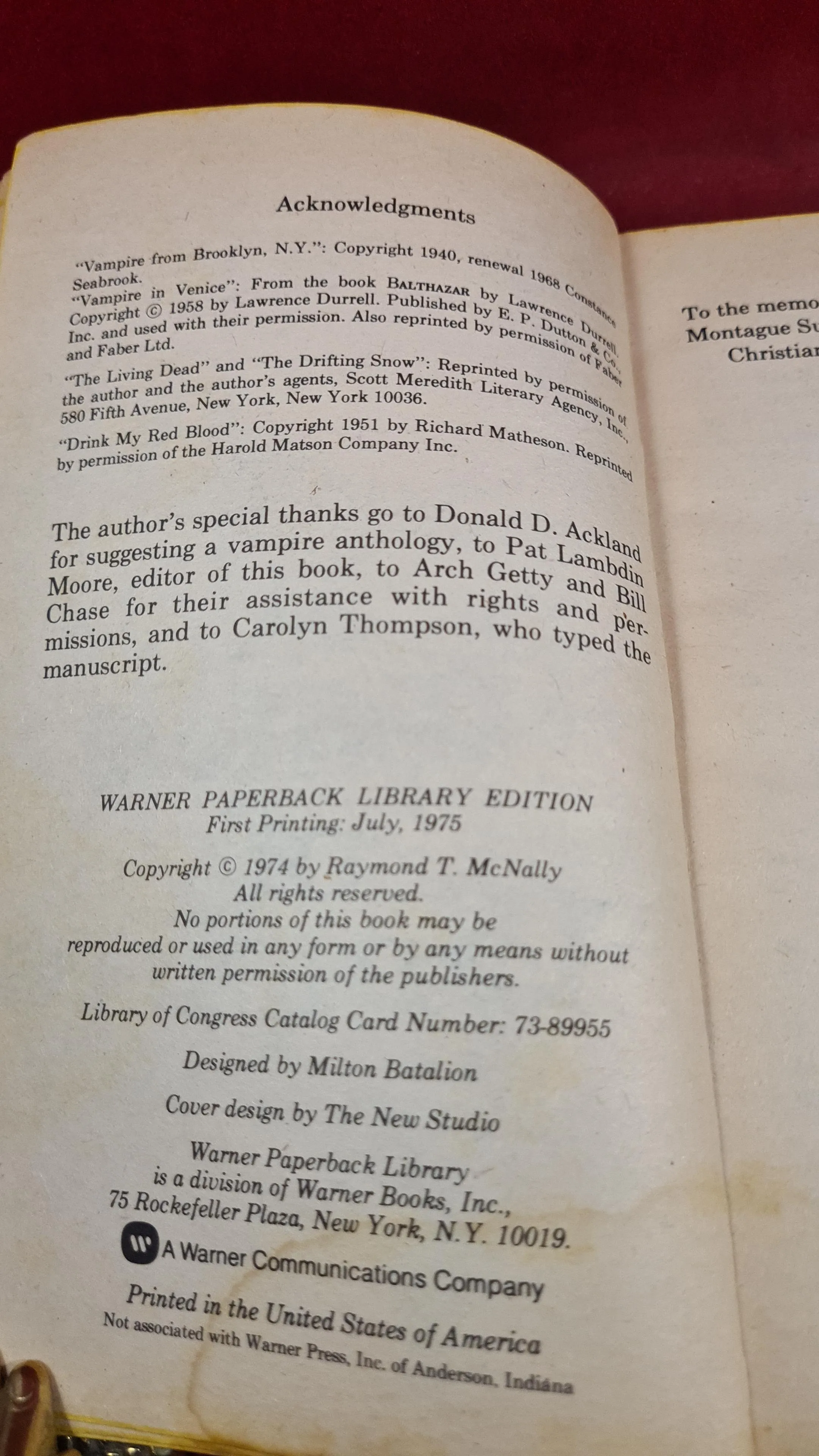 Raymond T McNally - A Clutch of Vampires, Warner, 1975, First Paperbacks Edition