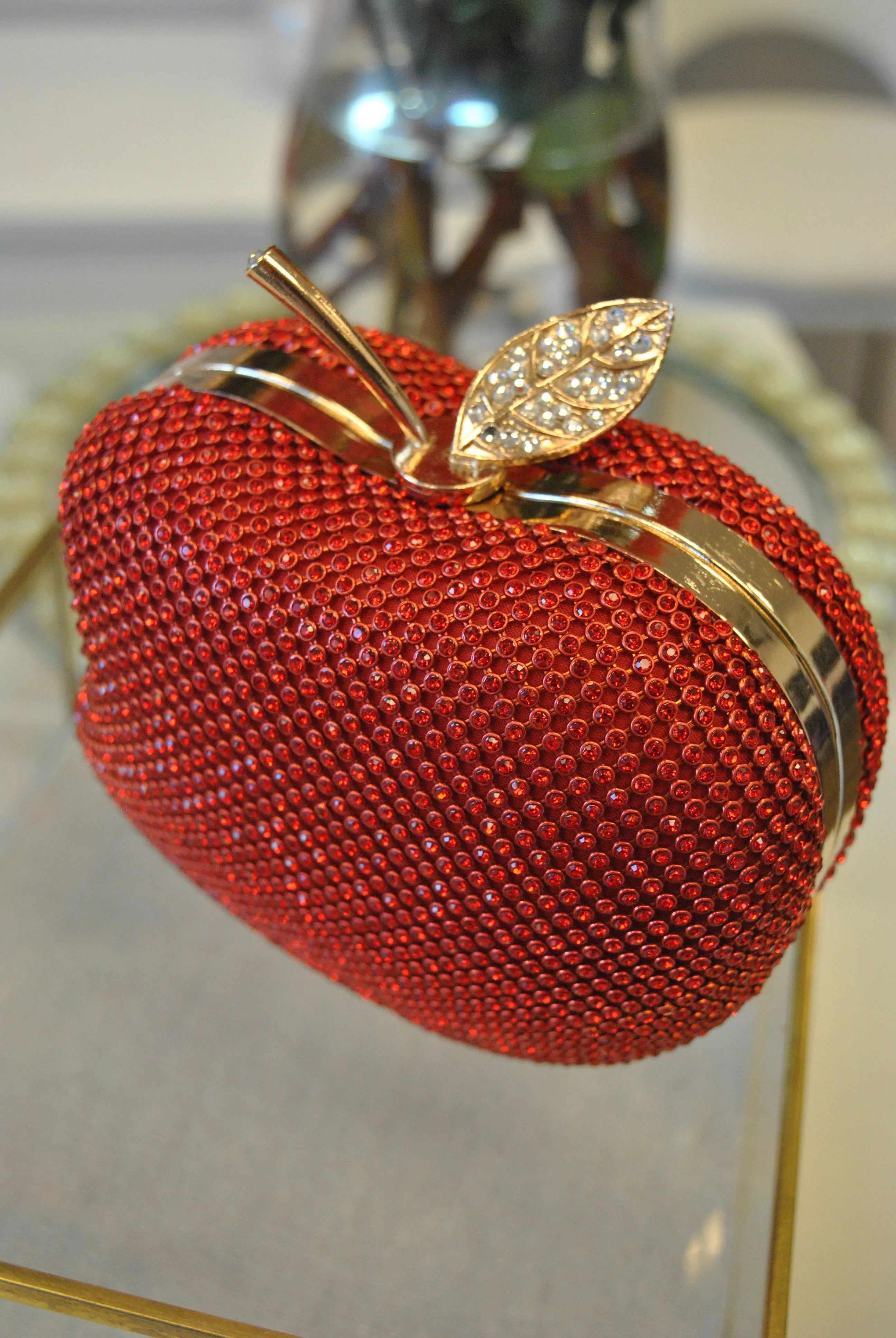 RED CRYSTALS APPLE SHAPE CLUTCH