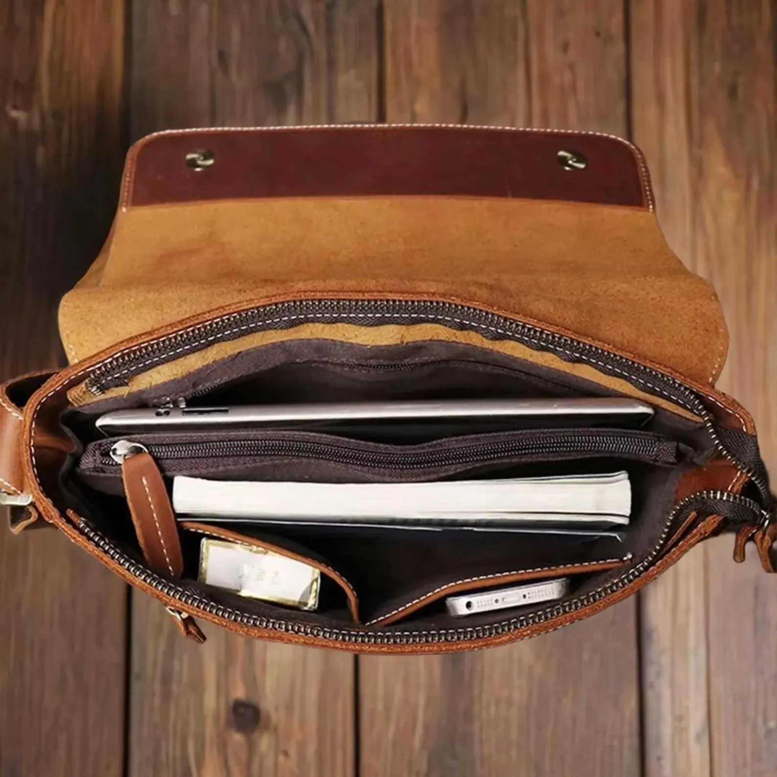 Retro Men's Genuine Leather Shoulder Bag