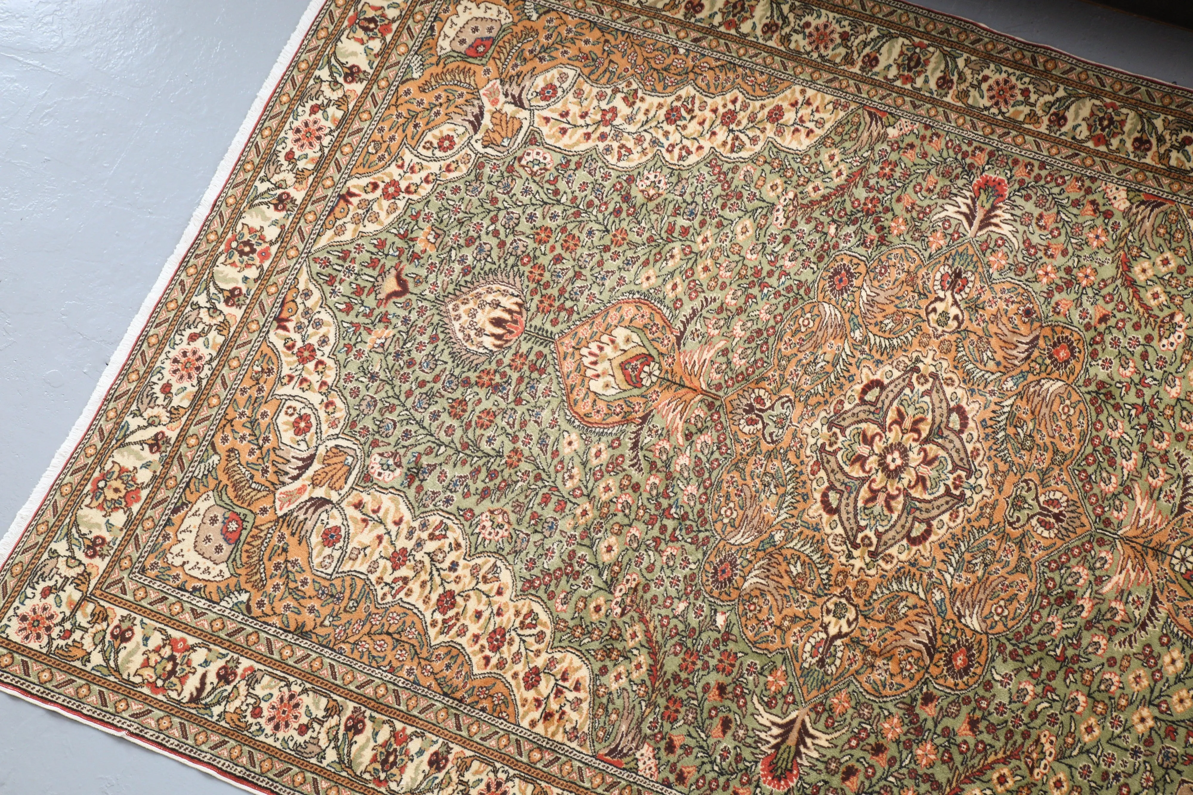Vintage Turkish Kayseri Rug 6'8" x 10'