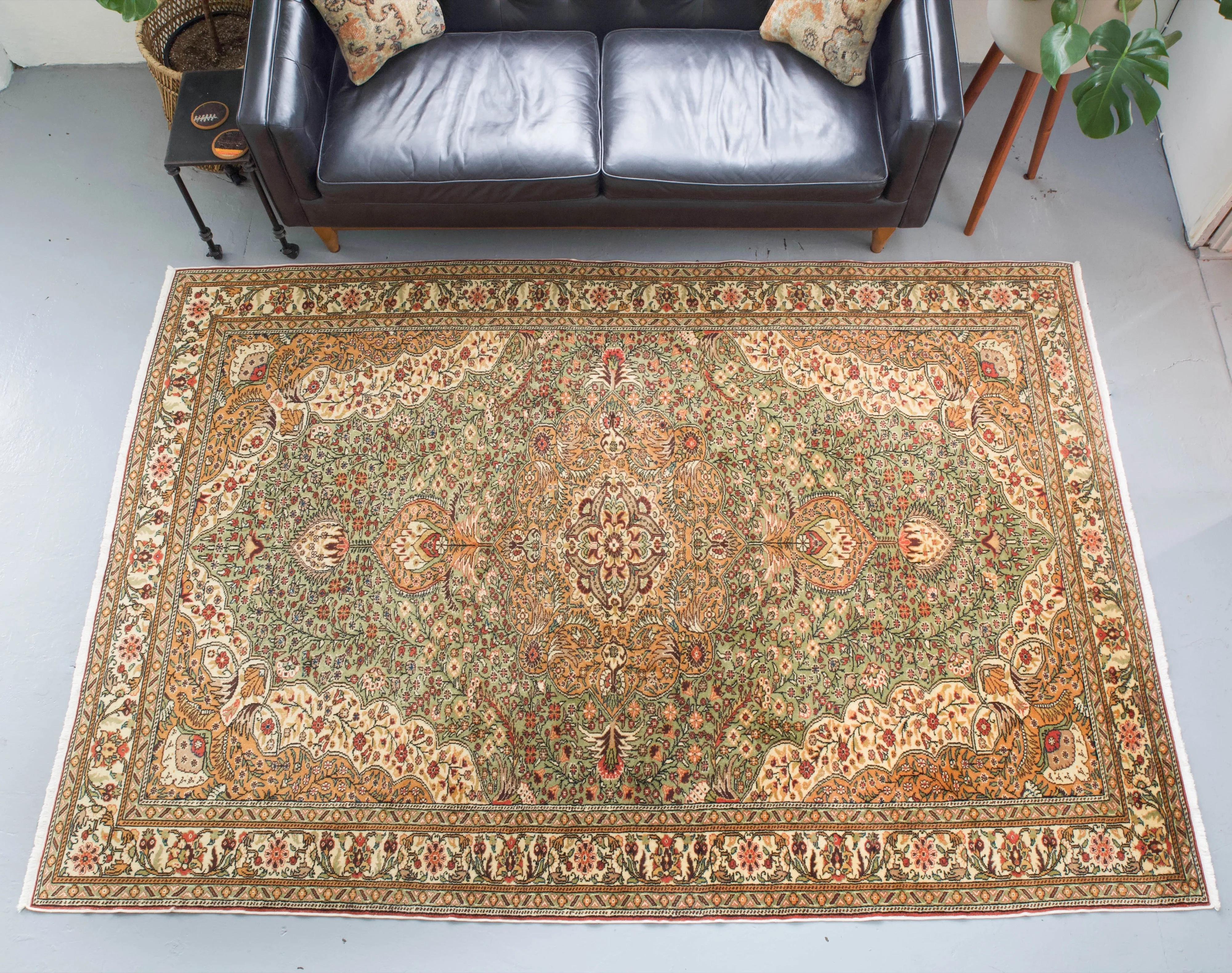 Vintage Turkish Kayseri Rug 6'8" x 10'