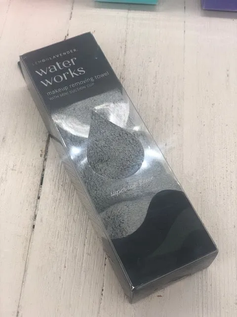 Water Works - Make Up Removing Towel