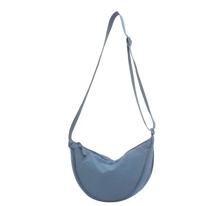 Women's Large Capacity Half Moon Travel Chest Bag - Crossbody Messenger