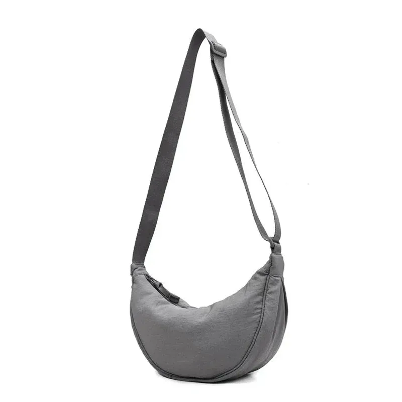 Women's Large Capacity Half Moon Travel Chest Bag - Crossbody Messenger